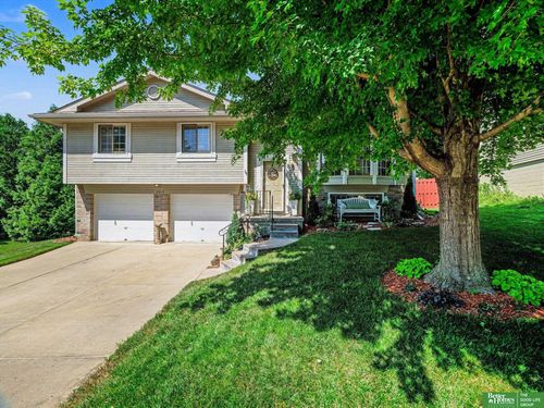 8810 N 82nd Avenue, Omaha, NE, 68122 | Card Image