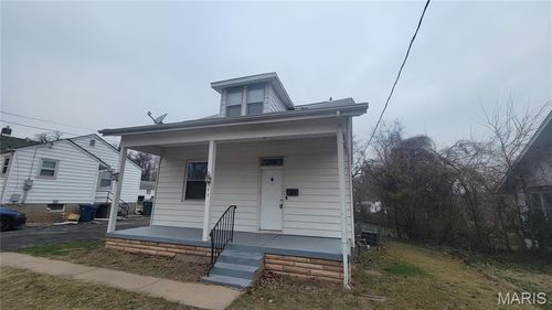 343 Midridge Dr, Saint Louis, MO, 63137-3651 | Card Image