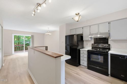 unit-a-107 Weatherstone Dr, Chapel Hill, NC, 27514-1591 | Card Image