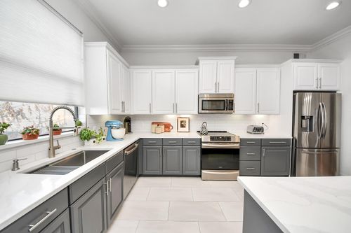 apt-208-2120 Kipling St, Houston, TX, 77098-2305 | Card Image
