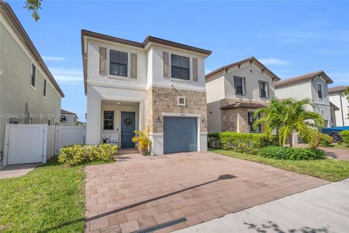 3416 W 109th Pl, Hialeah, FL, 33018-2178 | Card Image