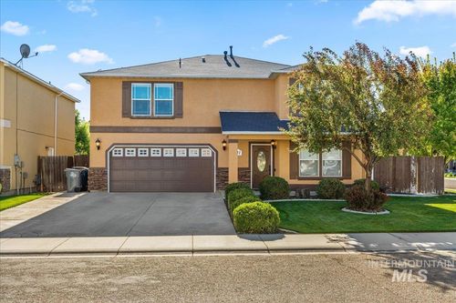 211 Parkland Way, Caldwell, ID, 83605-8114 | Card Image
