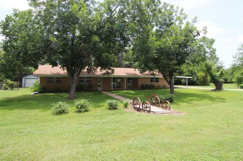 741 W Bell Street, Bartlett, TX, 76511 | Card Image