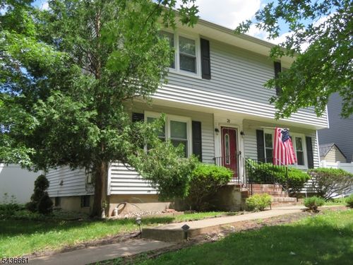 78 6th Ave, Port Reading, NJ, 07064-2012 | Card Image