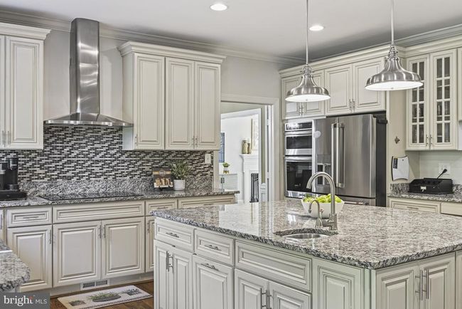 1016 Bellview Rd, House other with 5 bedrooms, 5 bathrooms and null parking in MCLEAN VA | Image 36