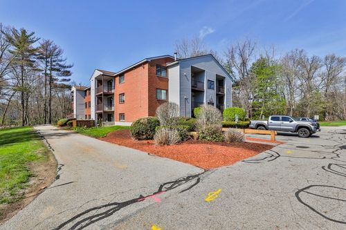 62-189 Littleton Rd, Chelmsford, MA, 01824-2658 | Card Image