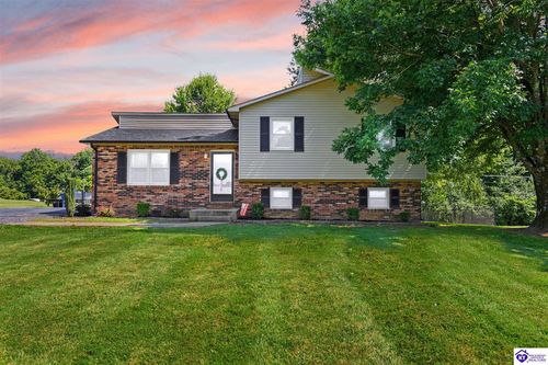 199 Natures Way, Campbellsville, KY, 42718-9434 | Card Image