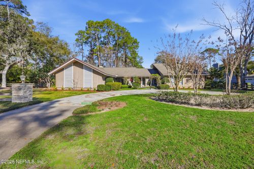 10799 Crosswicks Rd, Jacksonville, FL, 32256-7247 | Card Image