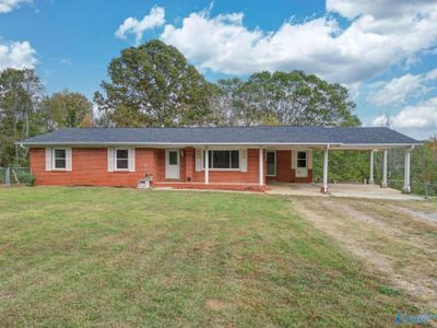 1600 Nw Railroad Street, House other with 3 bedrooms, 1 bathrooms and null parking in Hartselle AL | Image 1