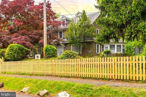 825 E Haines St, PHILADELPHIA, PA, 19138-1729 | Card Image