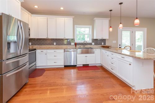 460 Panther Branch Rd, Alexander, NC, 28701-9662 | Card Image