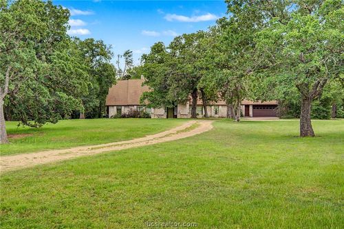 466 Elm Creek Rd, Rockdale, TX, 76567-4420 | Card Image