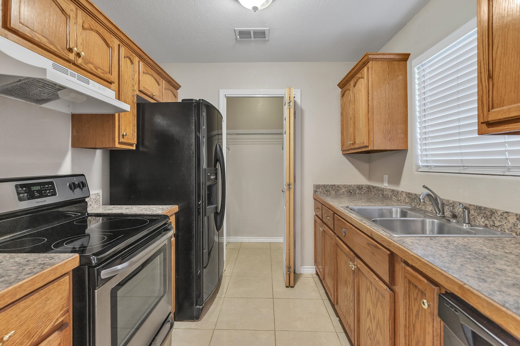 Residential in Del Rio 5