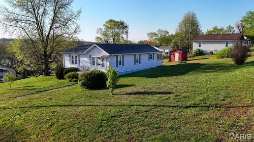 321 Lake St, De Soto, MO, 63020-2539 | Card Image