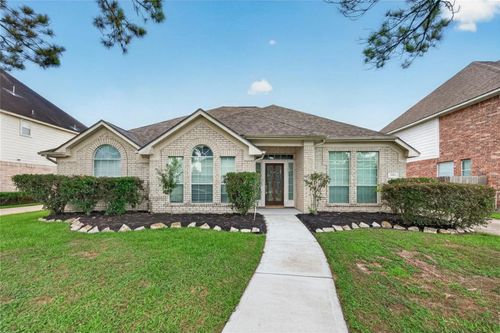2726 Martinec Dr, Pearland, TX, 77584-9185 | Card Image