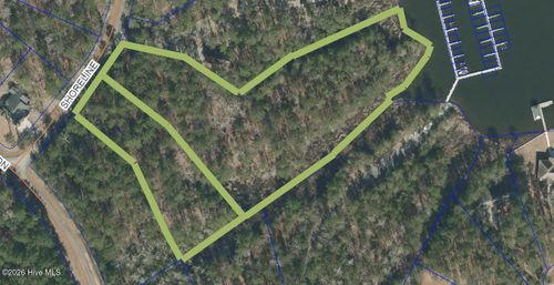64 Shoreline Ct, Oriental, NC, 28571-9733 | Card Image