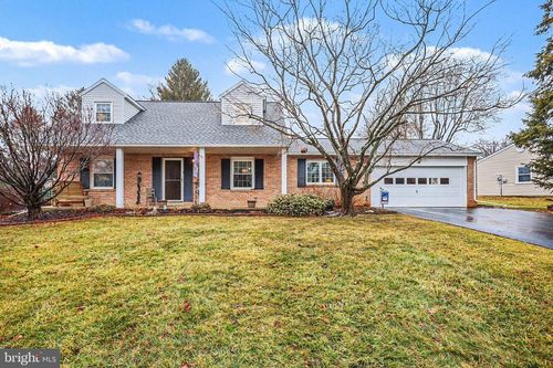 1 Hancock Ct, NEW FREEDOM, PA, 17349-9758 | Card Image