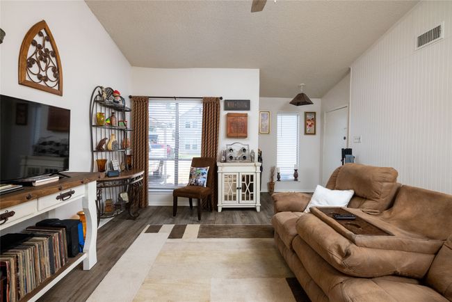 1229 Elm Ct, House other with 2 bedrooms, 2 bathrooms and null parking in Runaway Bay TX | Image 6