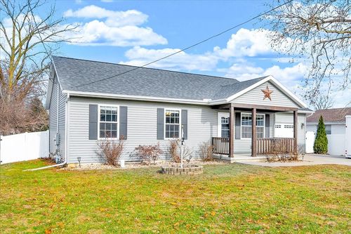 109 Mabee Ave, East Peoria, IL, 61611-4422 | Card Image