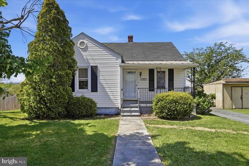 197 State Cir, MARTINSBURG, WV, 25401-0063 | Card Image