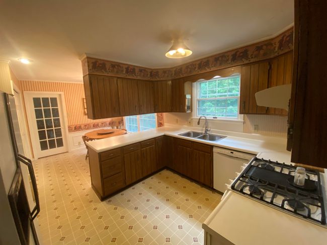 1 Edgewood Ave, House other with 4 bedrooms, 4 bathrooms and null parking in Barre VT | Image 16