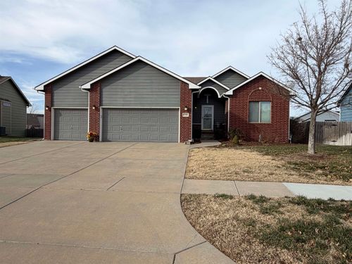 1318 E Woodbrook St, Derby, KS, 67037-3466 | Card Image