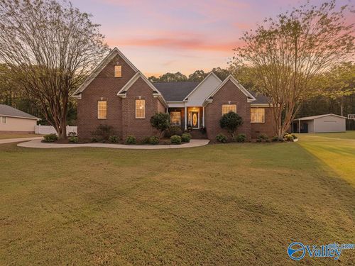 1504 Fulton St, Albertville, AL, 35950-3813 | Card Image