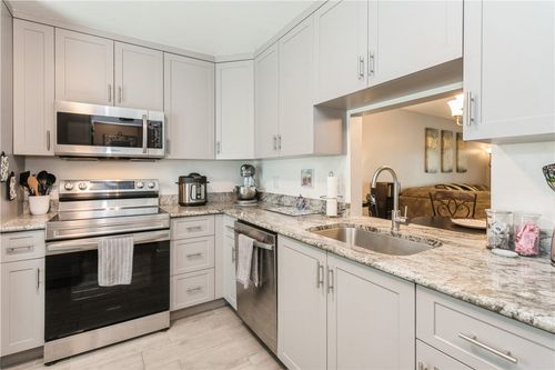 apt-a-882 Worcester Ln, Lake Worth, FL, 33467-2710 | Card Image