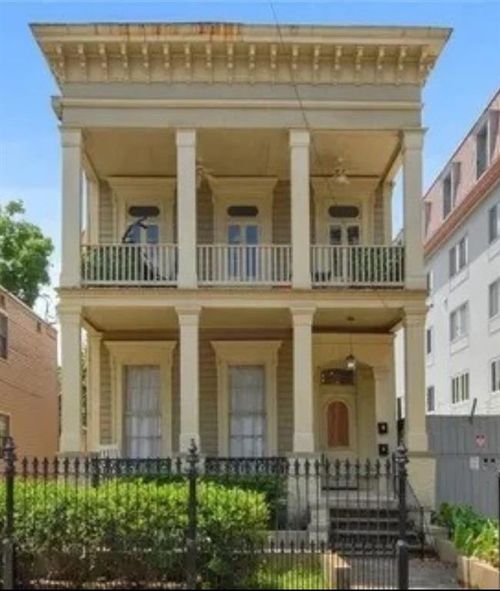 2a-2120 Prytania St, New Orleans, LA, 70130-5363 | Card Image