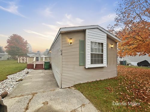 94 Maple Court, Muskegon, MI, 49445 | Card Image
