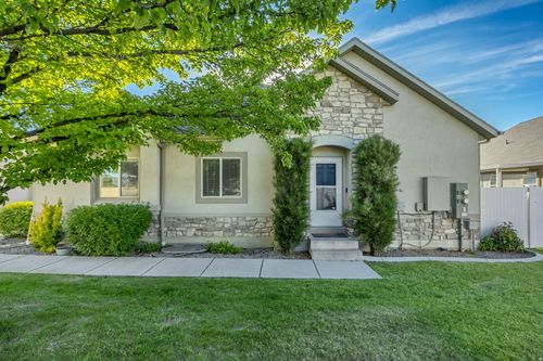 10843 S Wynview Ln, South Jordan, UT, 84095-8466 | Card Image
