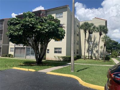 3405 - 1820 Sw 81st Ave, Condo with 1 bedrooms, 1 bathrooms and null parking in North Lauderdale FL | Image 1