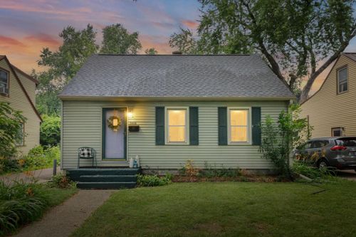 2606 Coolidge Street, Madison, WI, 53704 | Card Image