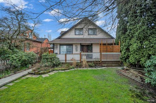 2240 Douglas Cres, Richmond, BC, V7B1E9 | Card Image