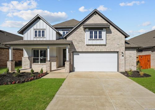 123 Heidi Hl, Castroville, TX, 78009-3527 | Card Image