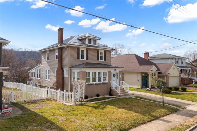 1411 2 Nd St, House other with 3 bedrooms, 3 bathrooms and 1 parking in Beaver PA | Image 36