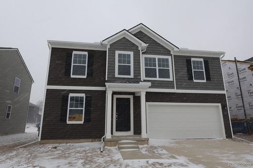 374 Edge Brook Dr, Holly, MI, 48442-2031 | Card Image