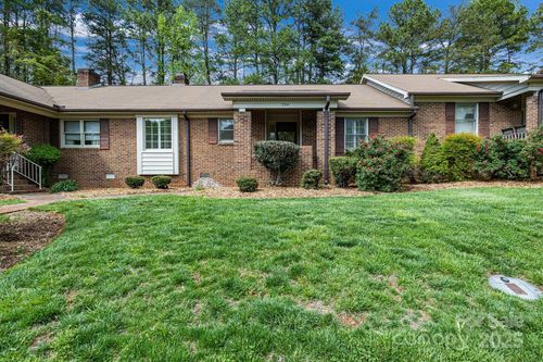 704 Colby Cir, Salisbury, NC, 28147-1336 | Card Image