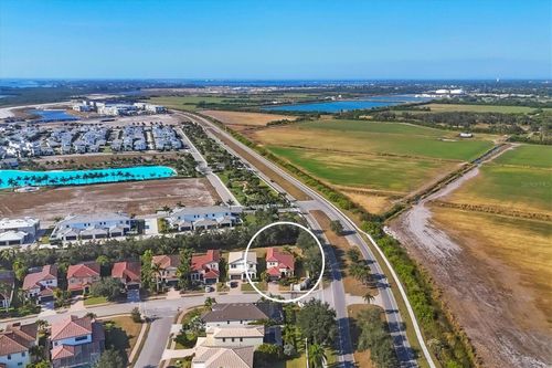 6104 Champions Row St, BRADENTON, FL, 34210-4057 | Card Image