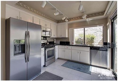 unit-a-2366 Miramonte Cir E, Palm Springs, CA, 92264-5738 | Card Image