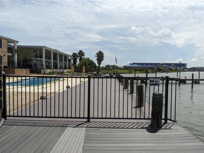 APT-22 - 3535 Nasa Pkwy, Townhouse with 1 bedrooms, 1 bathrooms and null parking in Seabrook TX | Image 6