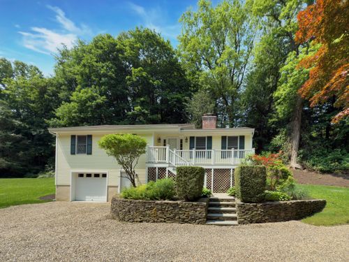 6 Jeffro Dr, Ridgefield, CT, 06877-5106 | Card Image