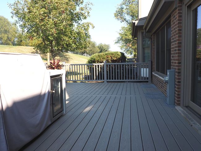 10666 Golf Rd, Townhouse with 3 bedrooms, 3 bathrooms and 2 parking in Orland Park IL | Image 23