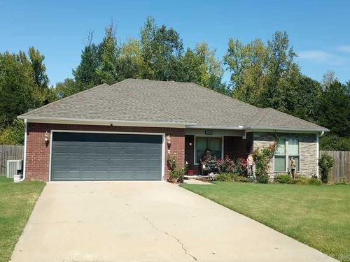 3630 Pathstone Cir, Conway, AR, 72032-8780 | Card Image
