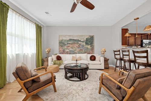 914 Spence Enclave Ct, Nashville, TN, 37210-3244 | Card Image