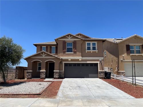 160 Yosemite, Perris, CA, 92570 | Card Image
