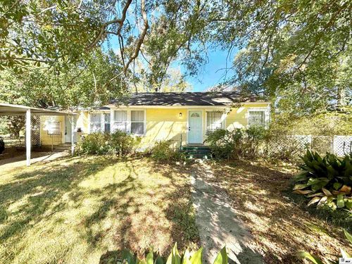 102 Walnut Ln, Delhi, LA, 71232-3622 | Card Image