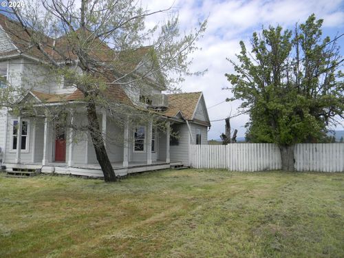 1101 W Darland St, Goldendale, WA, 98620-3605 | Card Image