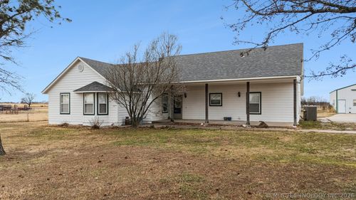 5401 435 Rd, Adair, OK, 74330-3095 | Card Image