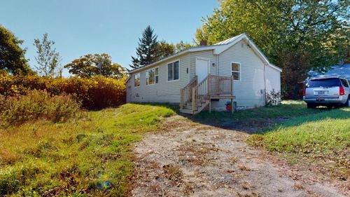 3 Mountain Ave, Fairfield, ME, 04937-3308 | Card Image